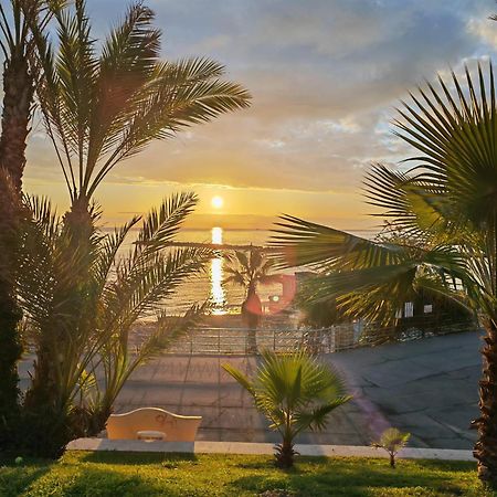 Appartamento Con Giardino A Pochi Minuti Dal Mare - #EssenzedimareSan Remo Exterior foto